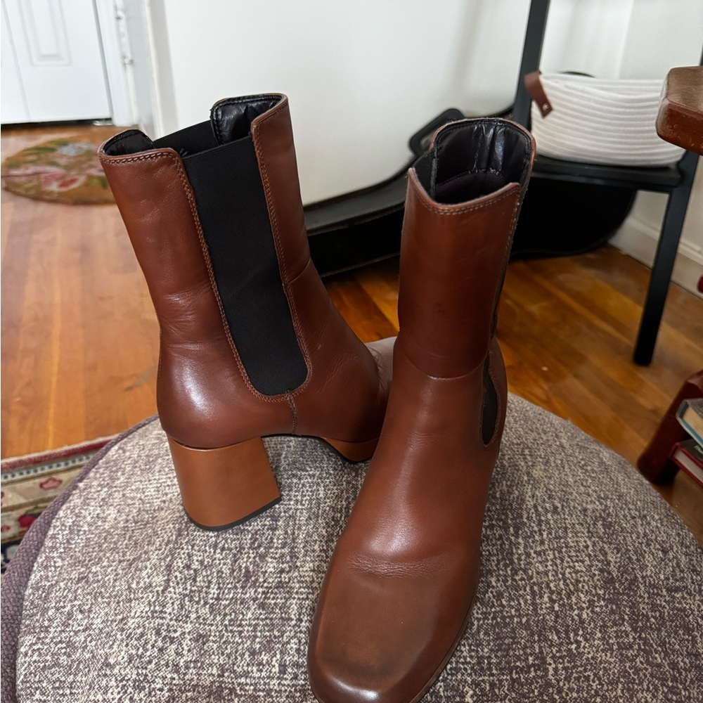 Clark’s Pique Up Brown Boots
